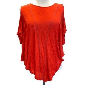 We The Free blouse cold shoulder short sleeve comes to point in front/back Sz S